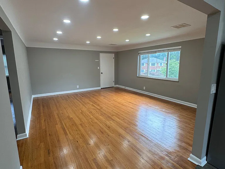 4936 Kelsch Ln #2 — Photo 8