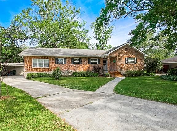 2nd image of 9625 Evelyn Pl