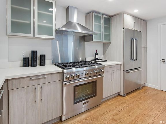 4th image of 55 Dolores St APT 4