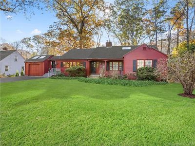 31 Laurel Rd, Essex, CT, 06426