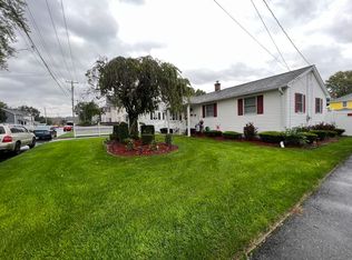 44 Thomas St, Chicopee, MA 01013