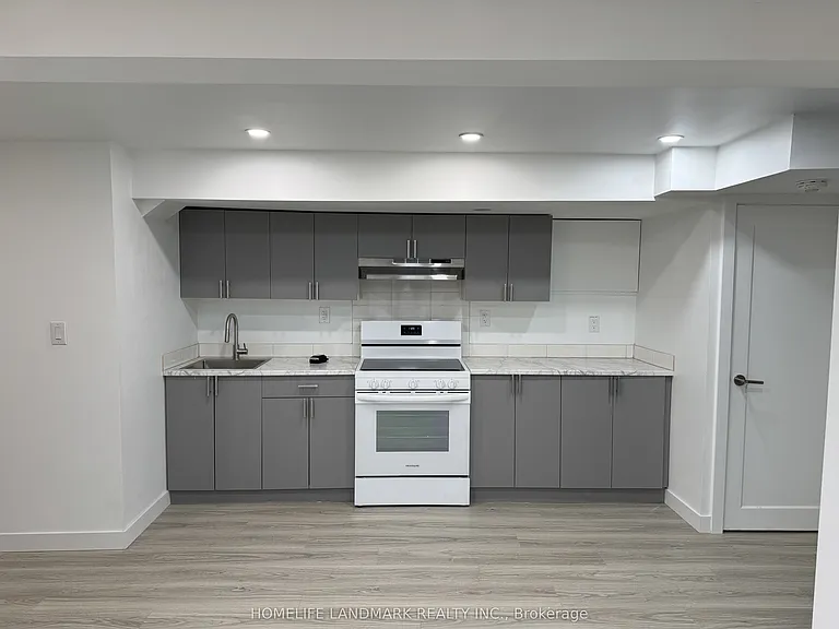 13 Turner Ct S — Photo 4