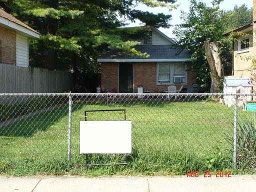 2nd image of 11216 S Christiana Ave