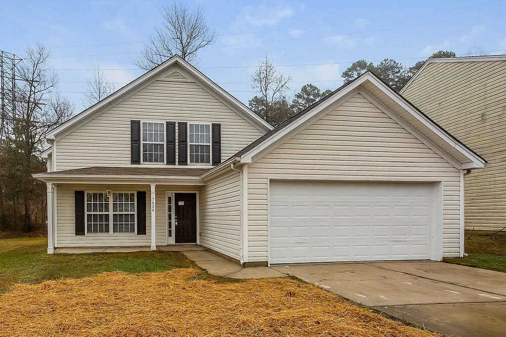 4 bed, 2.5 bath, 1437 sqft, $1,945 — Photo 1