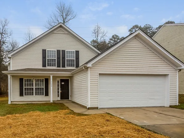 7028 Indian Ridge Ln, Charlotte, NC 28214