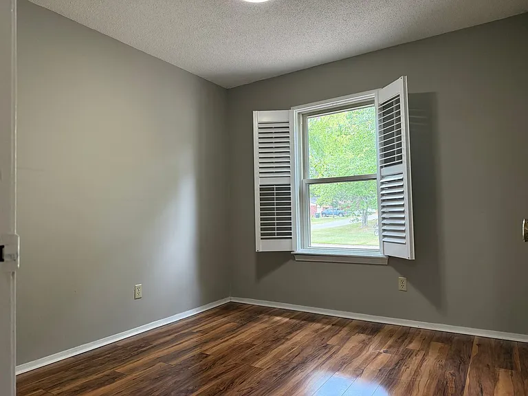3 Creekridge Cir — Photo 12