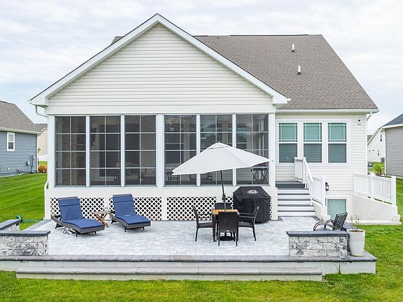 2nd image of 29124 Frenchman Bay Dr