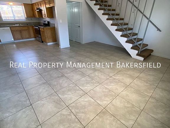 3rd image of 3116 Stine Rd APT A