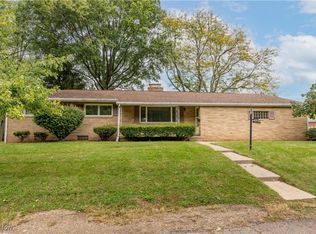1601 40th St NW, Canton, OH