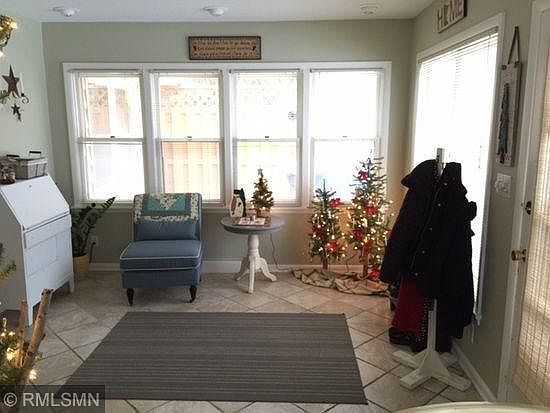 2nd image of 5969 Lynwood Blvd