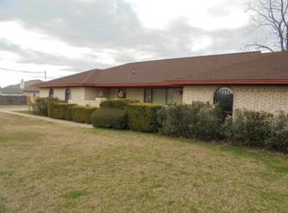 1925 Woody Rd, Dallas, TX 75253