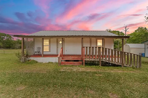 114 Melton St Photo 1