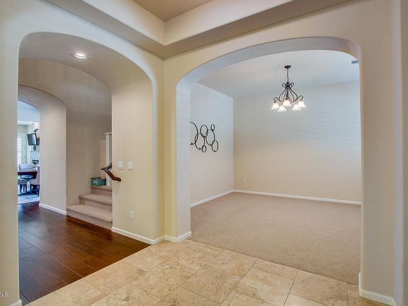 5th image of 1136 W Prescott Dr