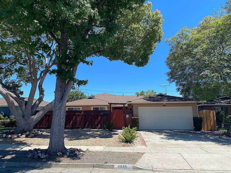 1st image of 4689 Cherrywood Dr