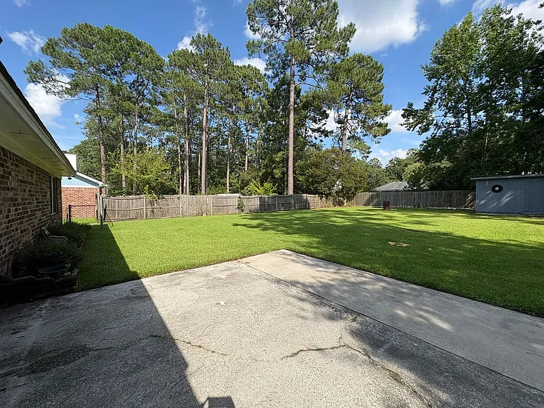 133 John Glenn Dr — Photo 15