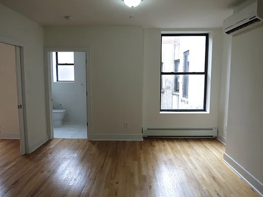 Rented by Bohemia Realty Group | media 10