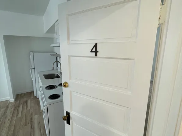 125 Lakewood Ave #4, Pittsburgh, PA 15229