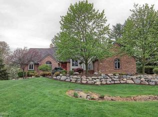 72121 Bruce St, Romeo, MI 48065