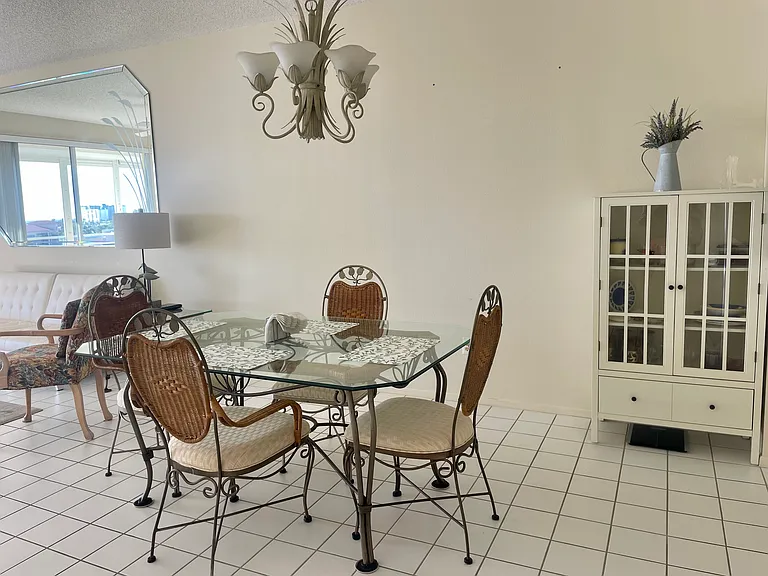 7872 Sailboat Key Blvd S — Photo 8