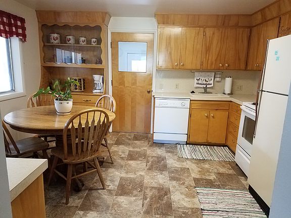 Main Kitchen 