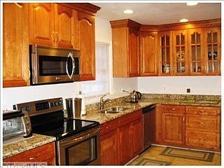 2nd image of 1403 Alderman Dr