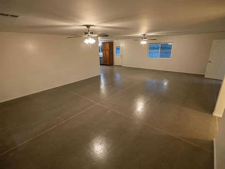 298 Halli Jo Loop — Photo 4