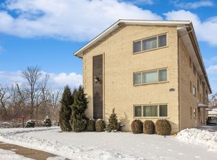 7330 Ogden Ave APT 2, Riverside, IL 60546