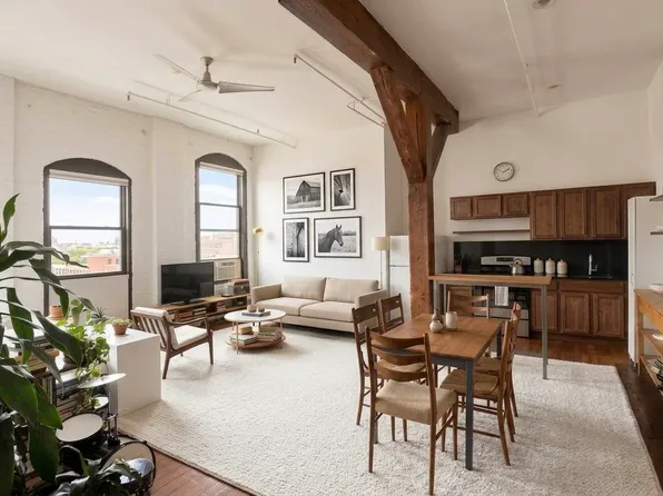 5 Delevan Street image 1 of 14