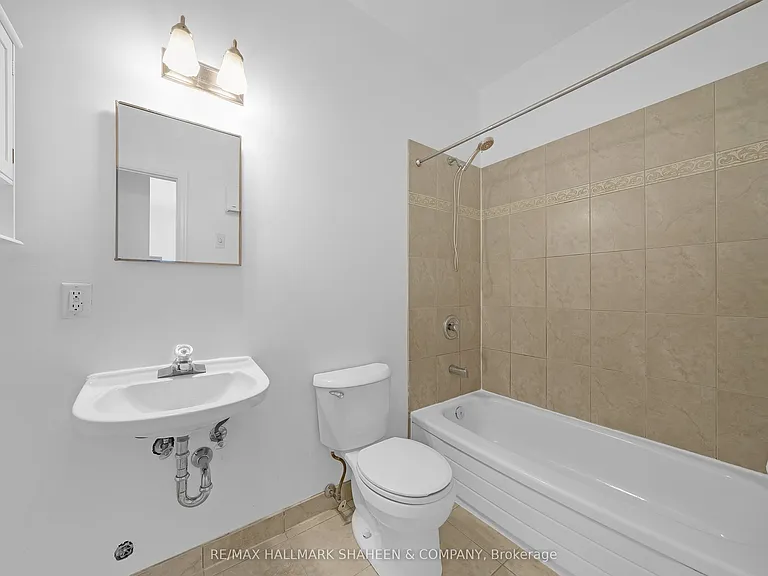 16 Foxbar Rd #2 — Photo 7