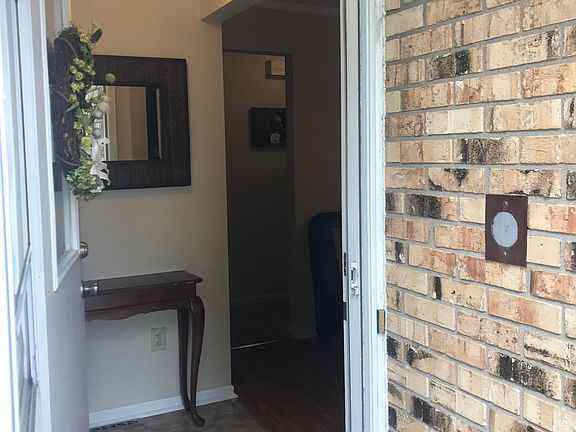 2nd image of 100 Butler Dr