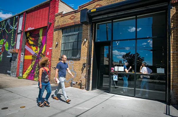 Rented by null | media 13