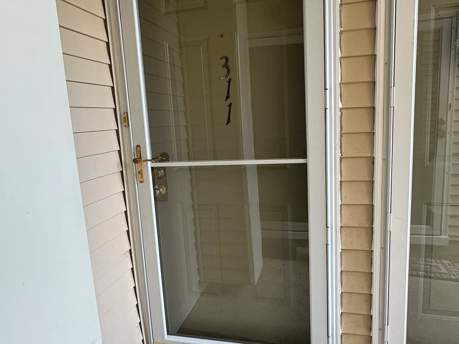 2 bed, 1156 sqft, $2,300 — Photo 3