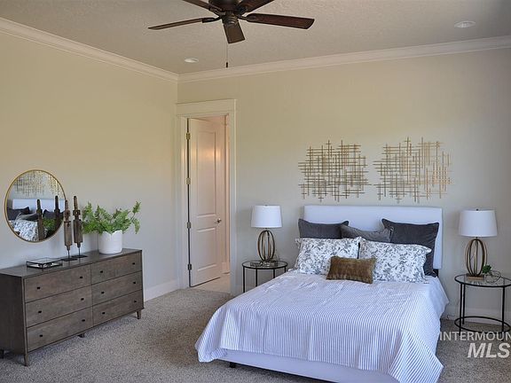 5th image of 7030 Southern Vista Ct