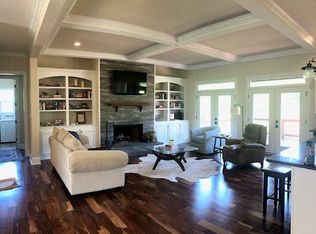 1025 Maremont Ct, Matthews, NC 28104