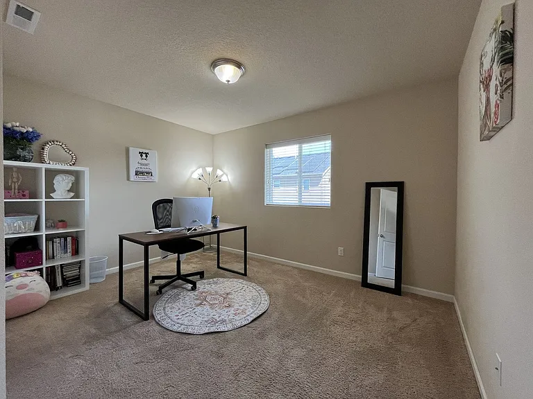7114 NW 167th Ave — Photo 36