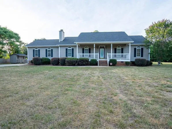 1504 Rankin Mill Rd, Greensboro, NC 27405