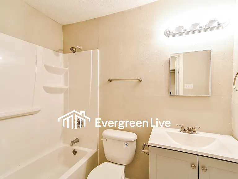 6015 Encanto Point Dr — Photo 14