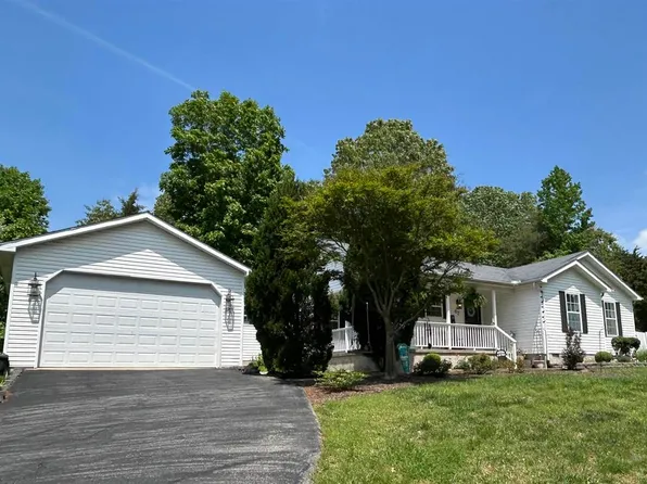 67 Ravenwood Dr, Hanson, KY 42413