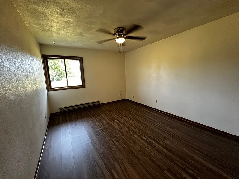 2111 Refset Dr — Photo 10