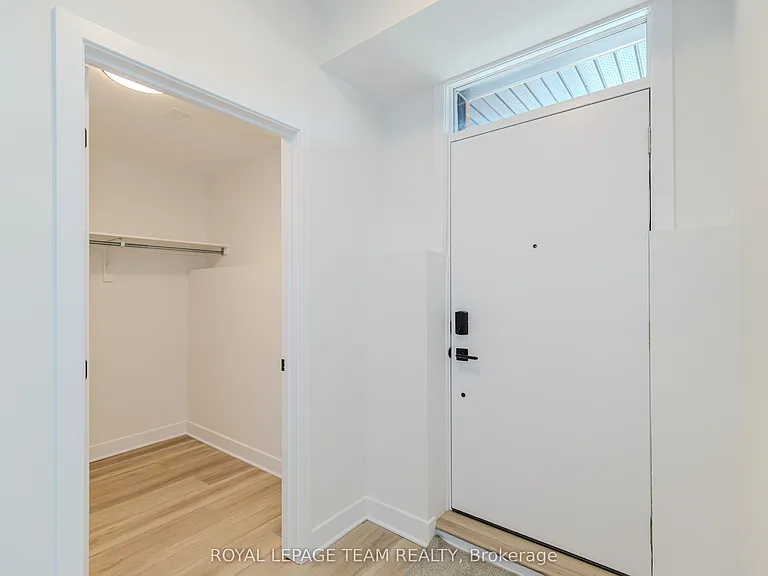 4787A Bank St — Photo 9