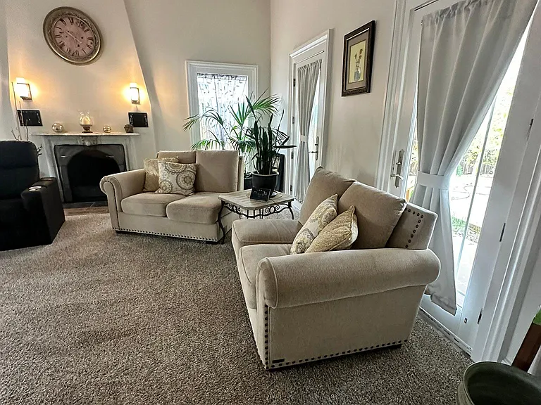 Front Grand Room 2