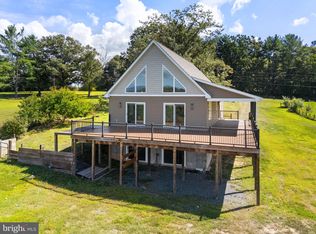 395 Seven Ponds Rd, Amissville, VA 20106