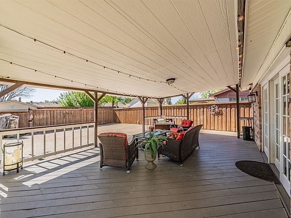 5th image of 808 Intervale Dr
