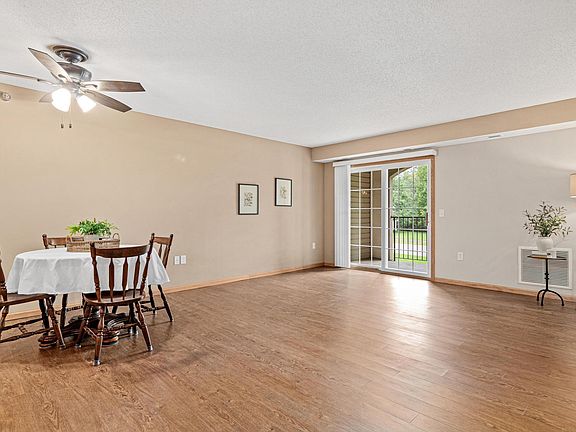 5th image of 15570 Linnet St NW #2102