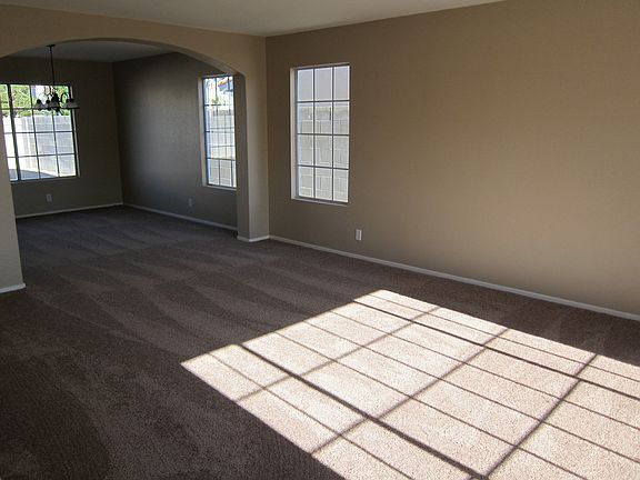 3rd image of 4829 El Este Ln