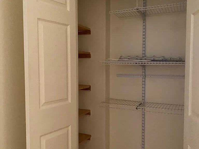 1555 Dahill Rd #2F — Photo 10