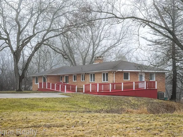 5880 Whittaker Rd, Ypsilanti, MI 48197