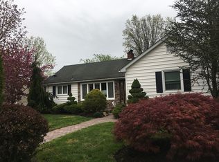 36 Meehan Ave, Raritan, NJ 08869