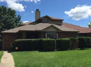 10344 Oak Branch Ln, Dallas, TX 75227