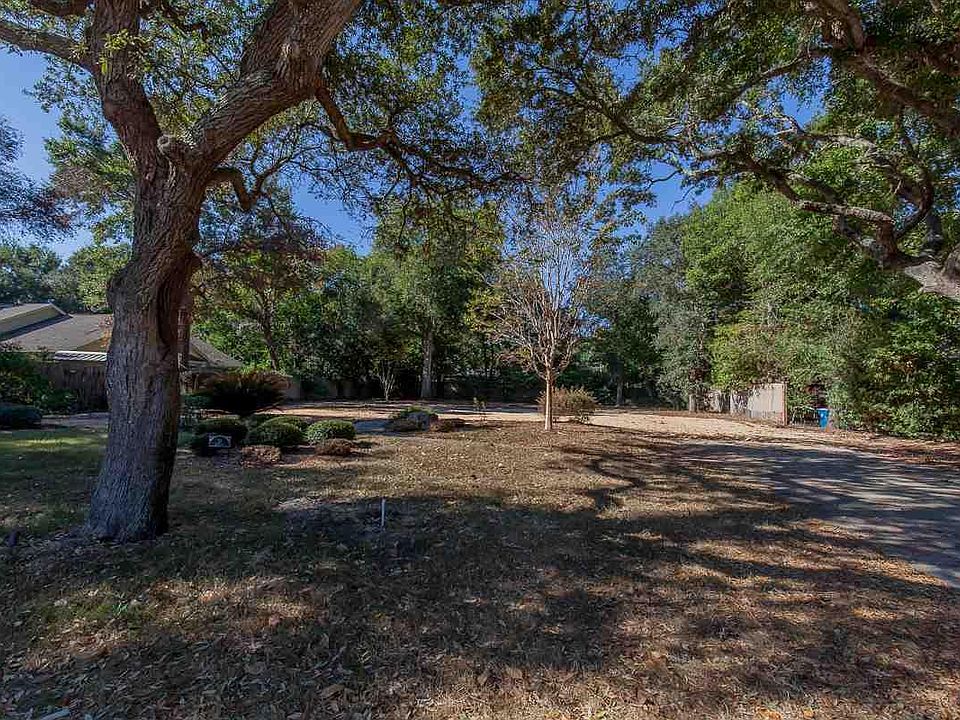 1st image of 33 Highpoint Dr